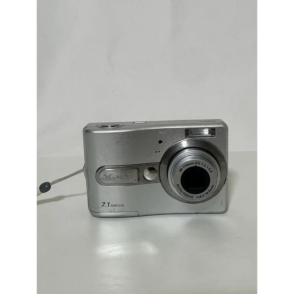 Sanyo Xacti VPC-S7EX Digital Camera